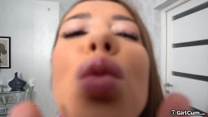 Rus porno yıldızı Natalie kocasıyla sikişte